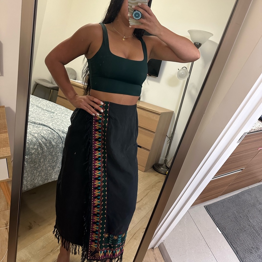 Black vintage skirt